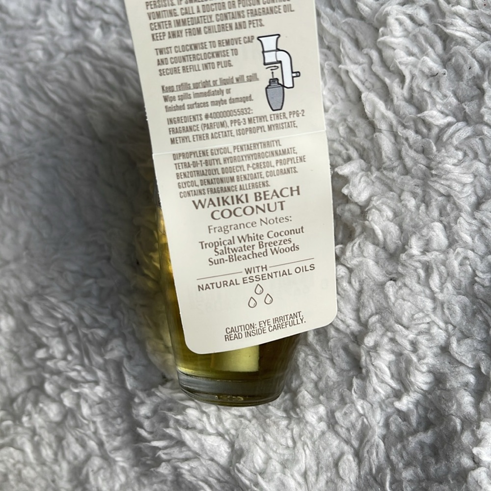 Bath & Bodyworks Wallflower - Picture 2 of 3